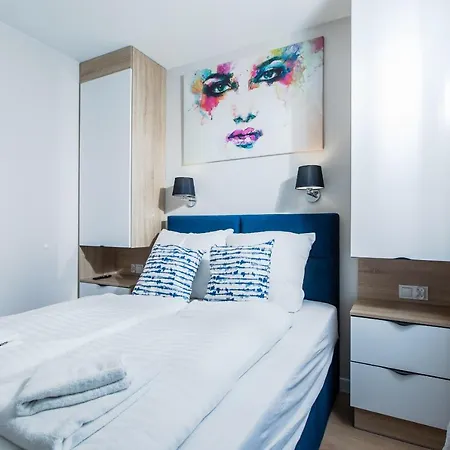 Lägenhet Klifowa 54 *