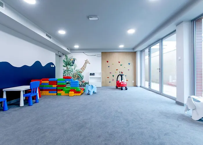 アパート Klifowa 54 レバル